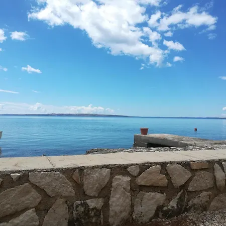 Matosevic-pag * Pag Town