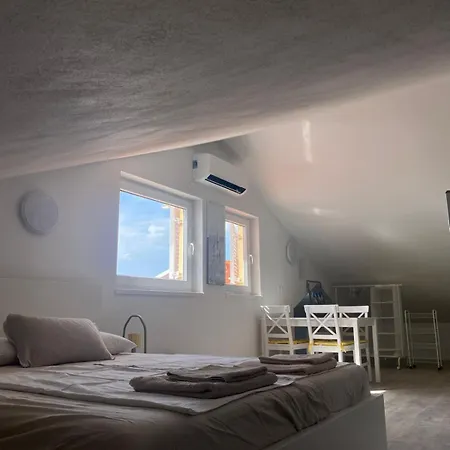 Matosevic-pag Apartment *