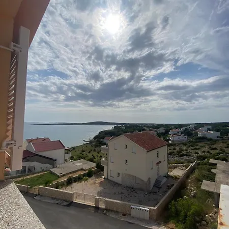 Matosevic-pag Apartment Pag Town